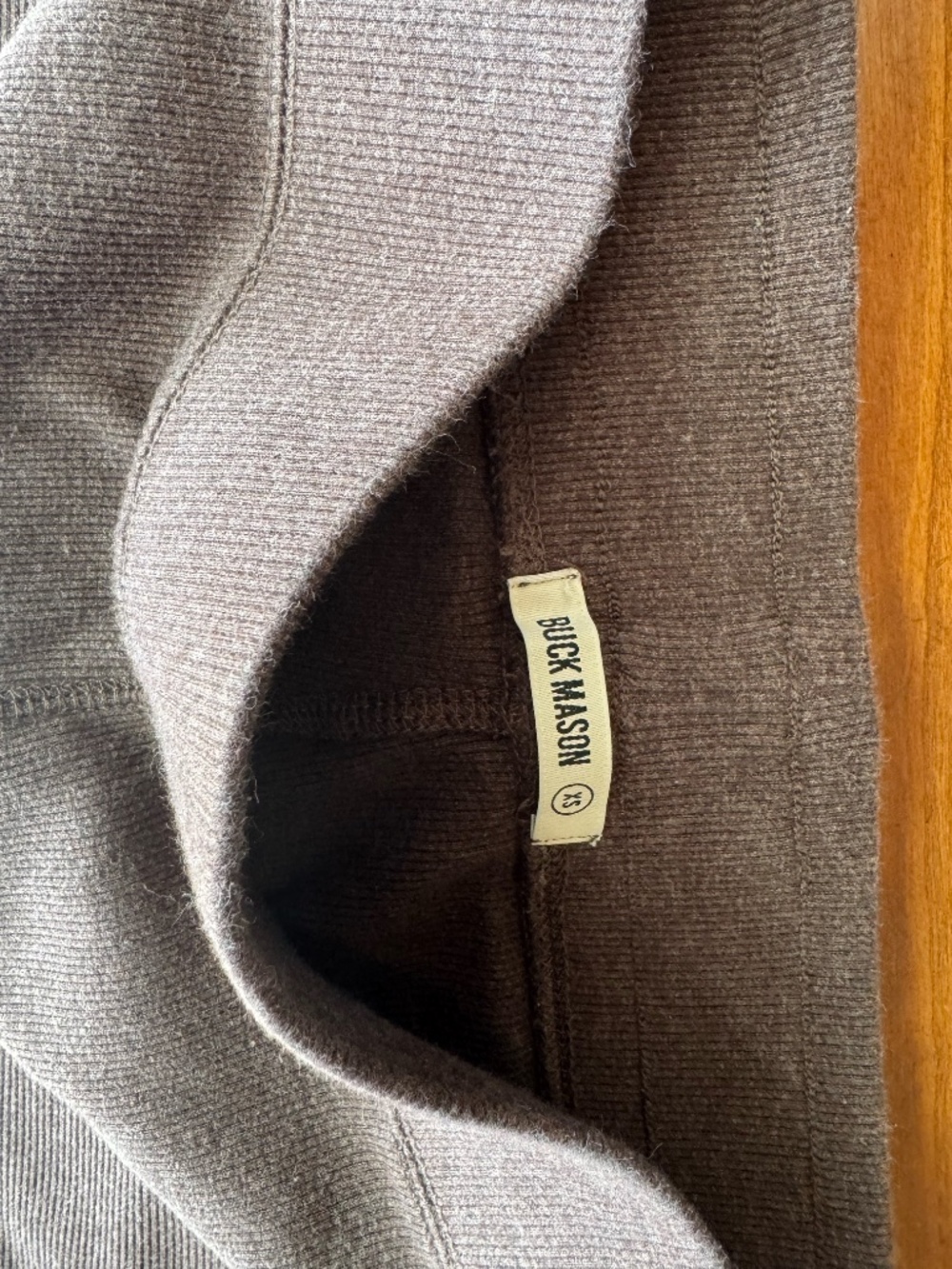 SURPLUS RIB WEEKENDER PANT Buck Mason Womens size xs marled chestnut - Picture 3 of 3